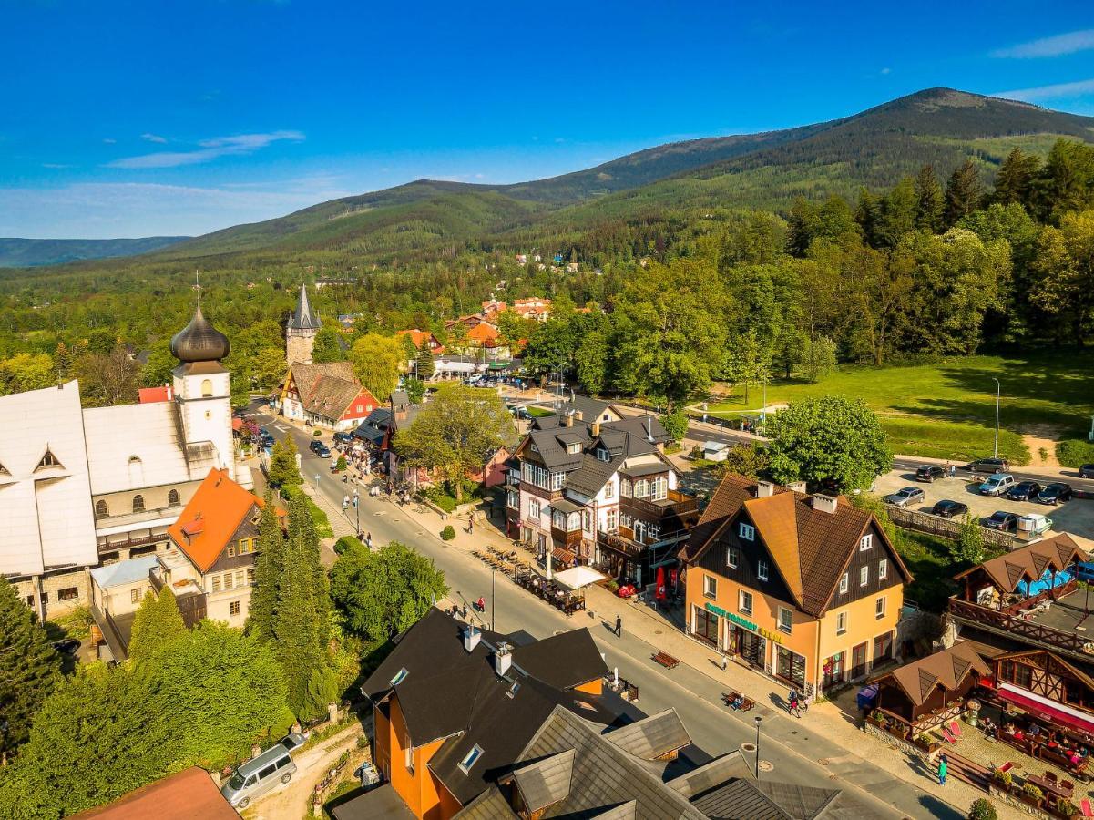 Apartamenty hoteLOVE z sauną Karpacz Exterior foto